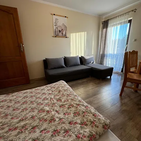 Apartment Dwuosobowe, Czteroosobowe Ii Chocholow