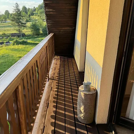 Dwuosobowe, Czteroosobowe Ii Chocholow