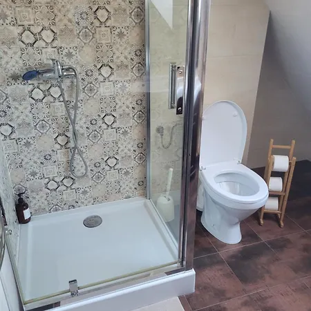 Apartment Dwuosobowe, Czteroosobowe Ii Chocholow