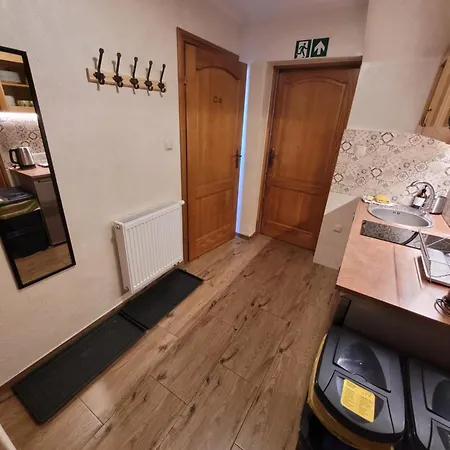 Dwuosobowe, Czteroosobowe Ii Apartman