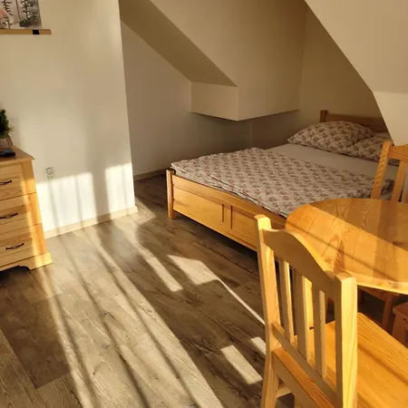 Dwuosobowe, Czteroosobowe Ii Apartman
