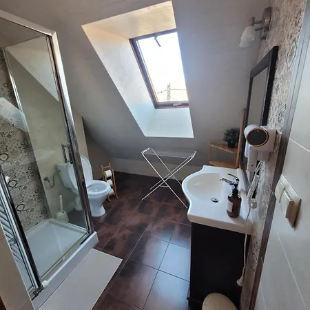 Apartment Dwuosobowe, Czteroosobowe Ii